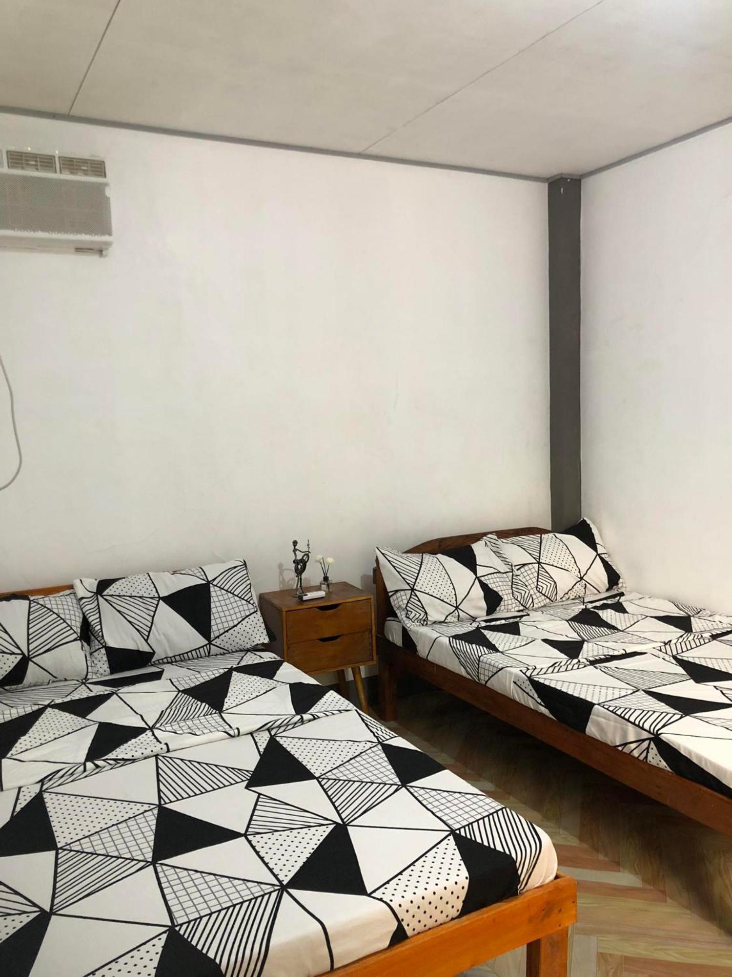 Traditional Private Guesthouse In Patar Beach Bolinao Exterior foto